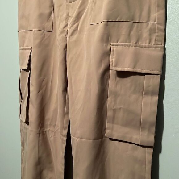 Shein Women's Tan Button And Zipper Fly Jogger Cargo Pants - Picture 2 of 8